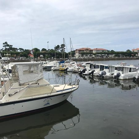 Quai Bonamour 卡布勒通 外观 照片